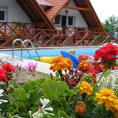 Holidaysport Haus Balatongyörök الغرفة الصورة