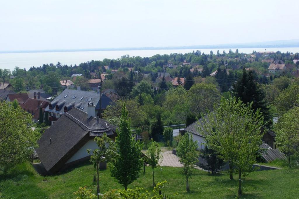 Holidaysport Haus Balatongyörök الغرفة الصورة