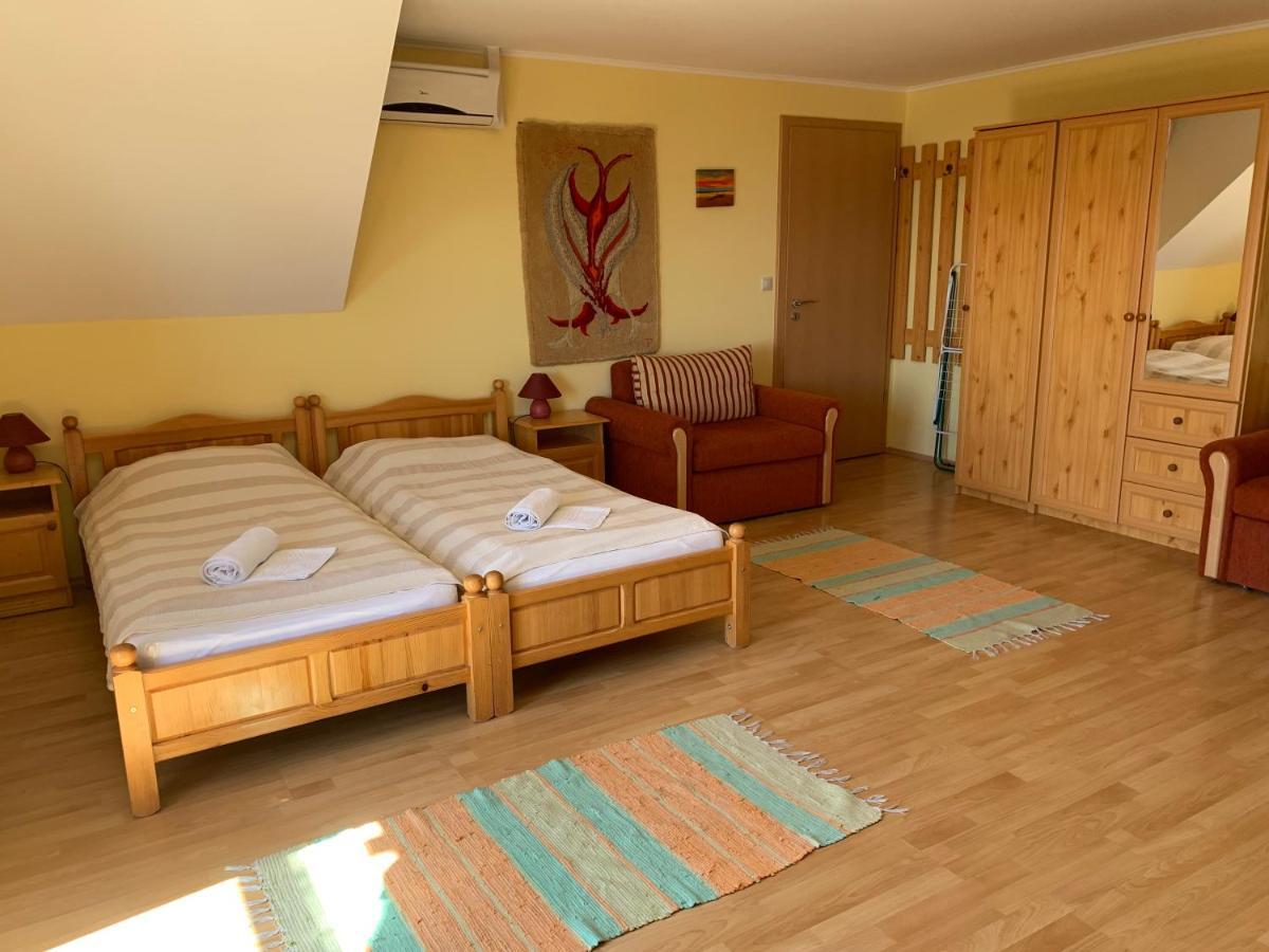Holidaysport Haus Balatongyörök المظهر الخارجي الصورة