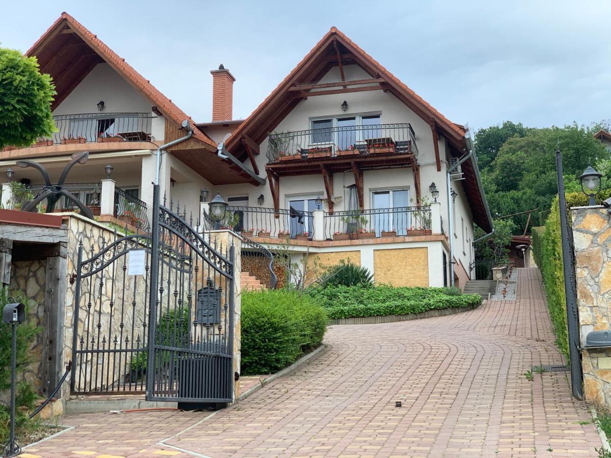 Holidaysport Haus Balatongyörök المظهر الخارجي الصورة